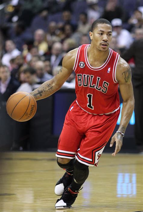 Derrick Rose .